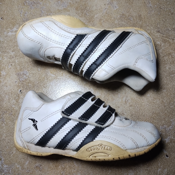 Adidas Goodyear Kids Velcro Sneakers Size 8K - Picture 2 of 6
